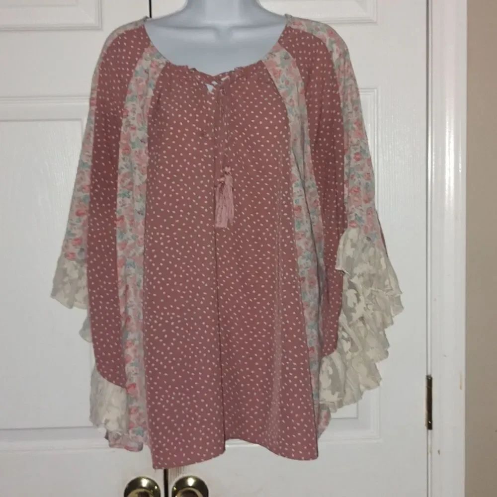 Gigio Mauve floral print butterfly flare sleeve boho hippie blouse Sz L NWOT